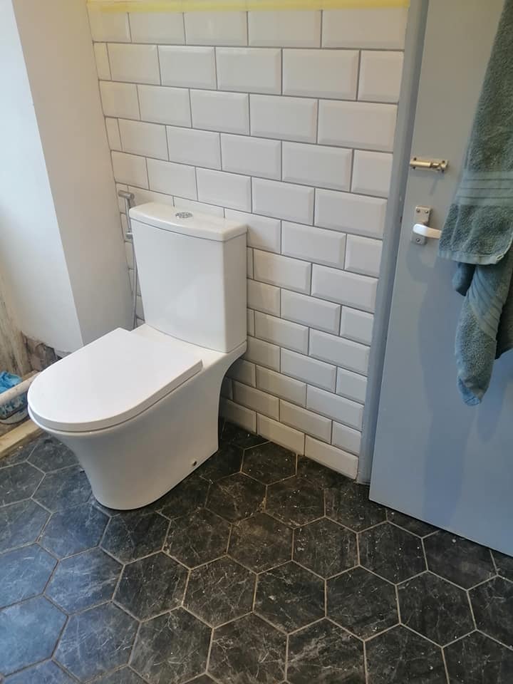 toilet-installation